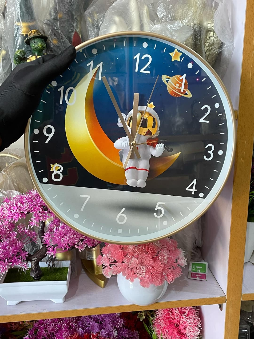 Wall clock 