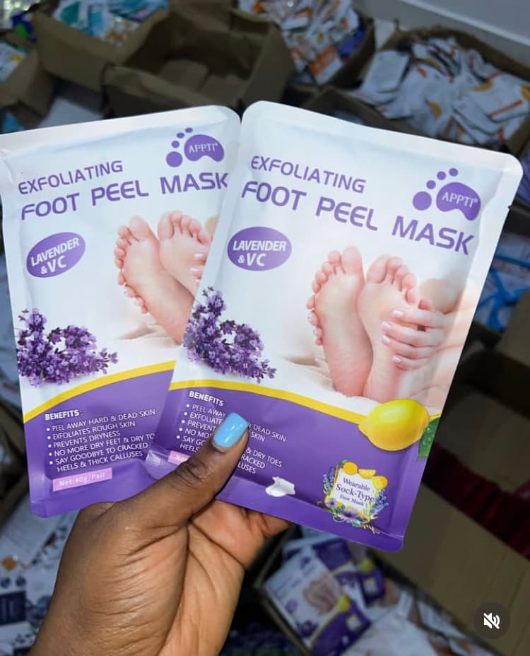 Foot mask 